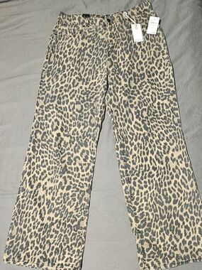 Good American Leopard-Print Jeans 🐆